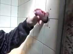 Berlin Junger geiler Boy blast am Glory Hole